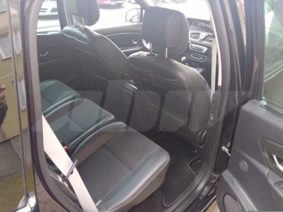 Renault Scenic (15)