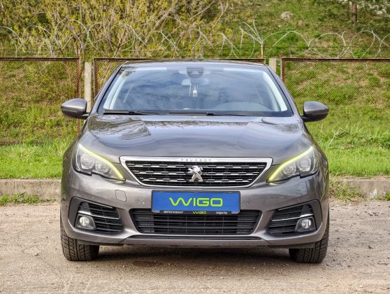 Peugeot 308 (2)