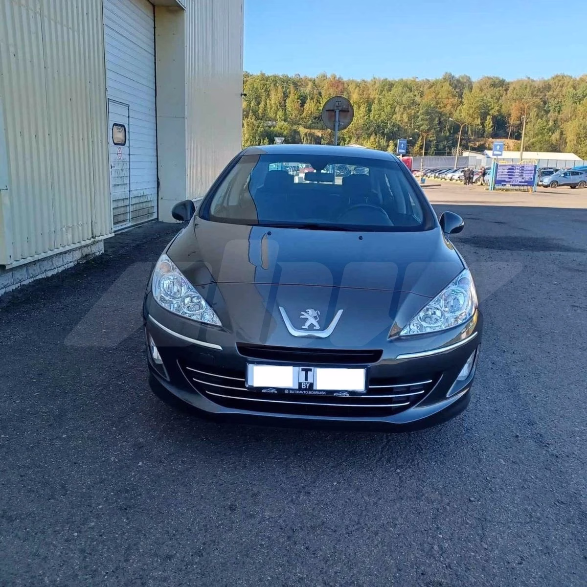 Peugeot 408