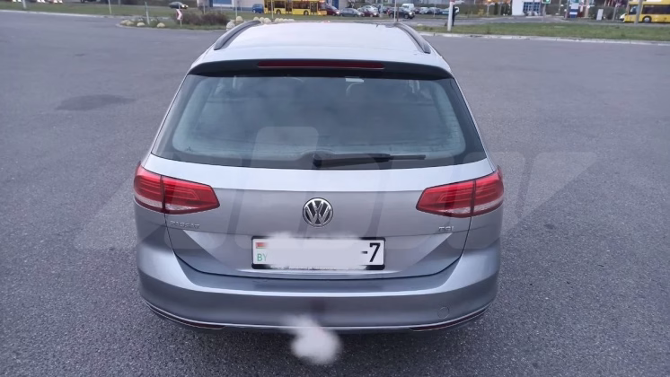 Volkswagen Passat (2)