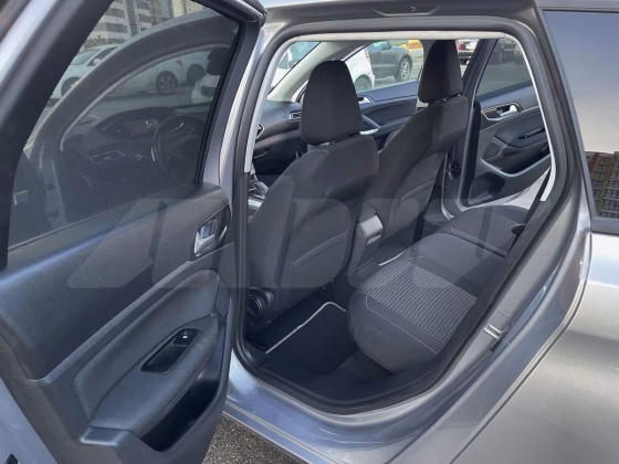 Peugeot 308 (13)