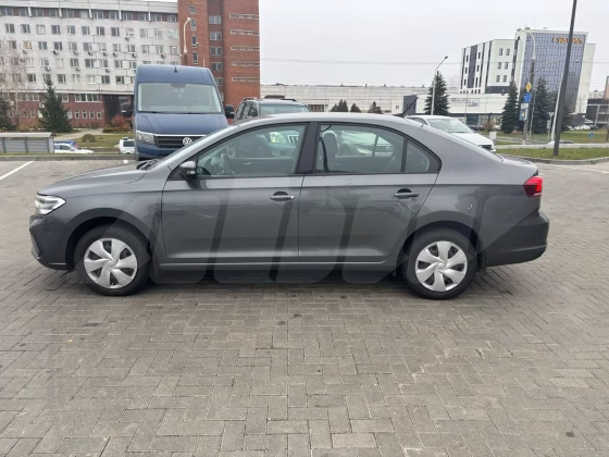 Volkswagen Polo (6)