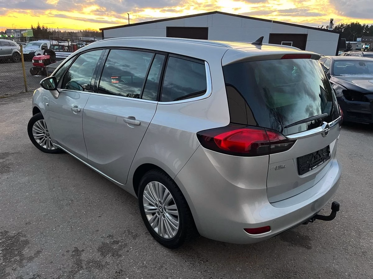 Opel Zafira