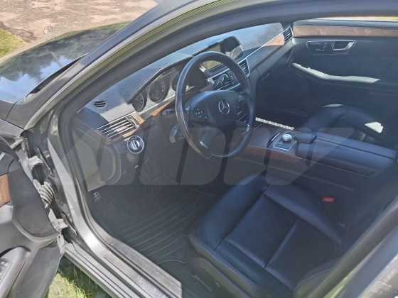 Mercedes-Benz E 350