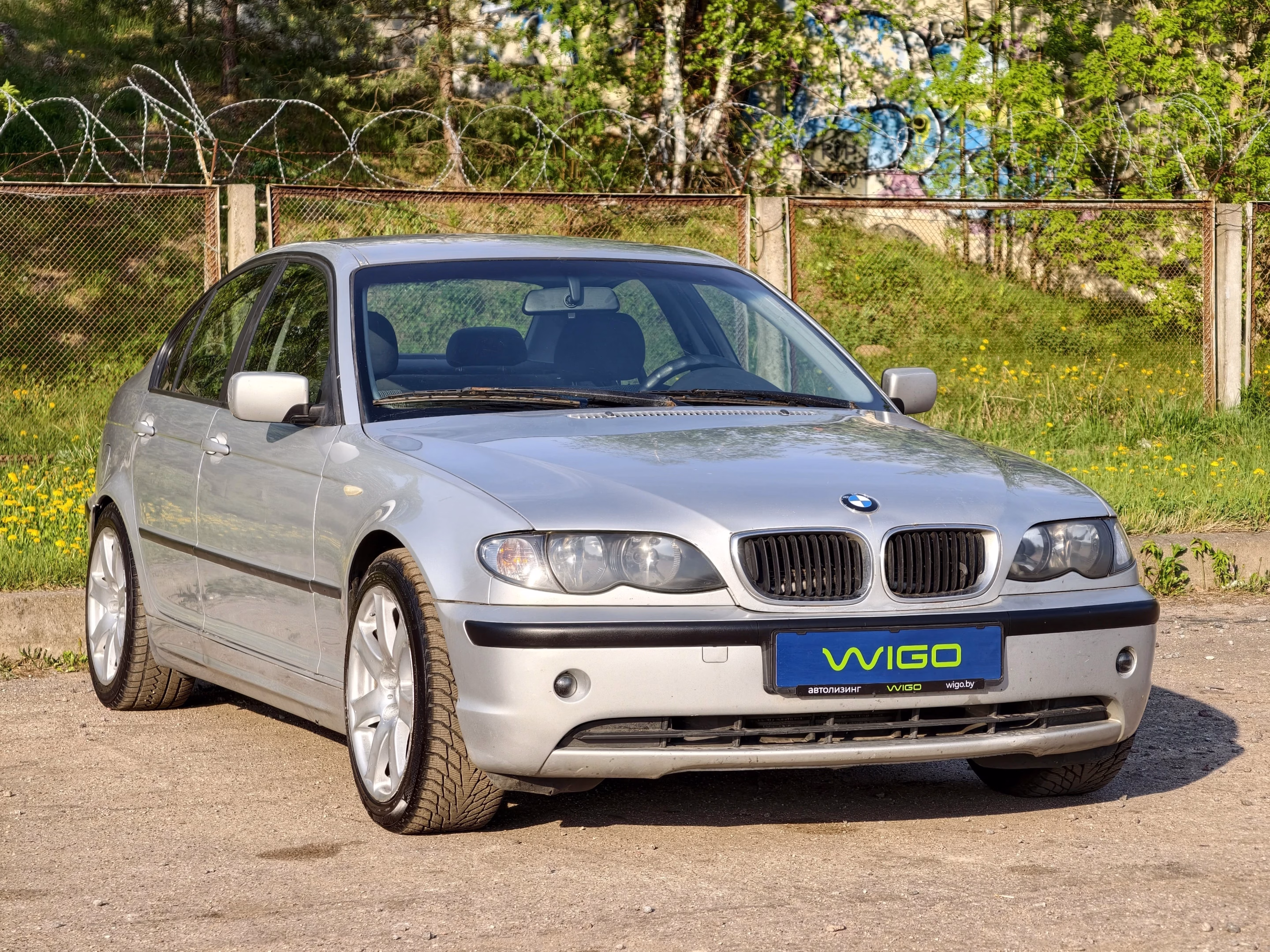 BMW 320