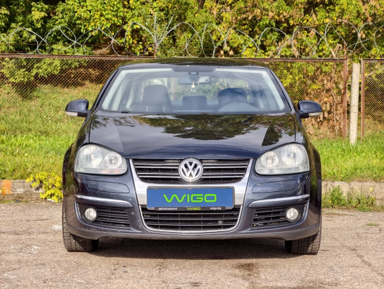 Volkswagen Jetta (2)