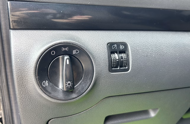 Volkswagen Sharan (17)