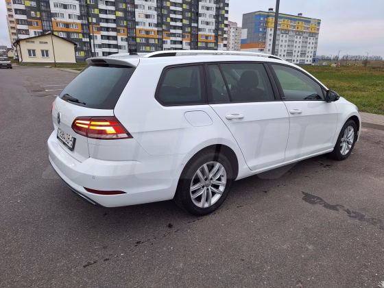 Volkswagen Golf (6)