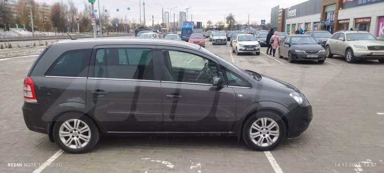 Opel Zafira