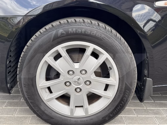 Mitsubishi Lancer (18)