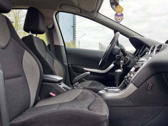 Peugeot 308 (12)
