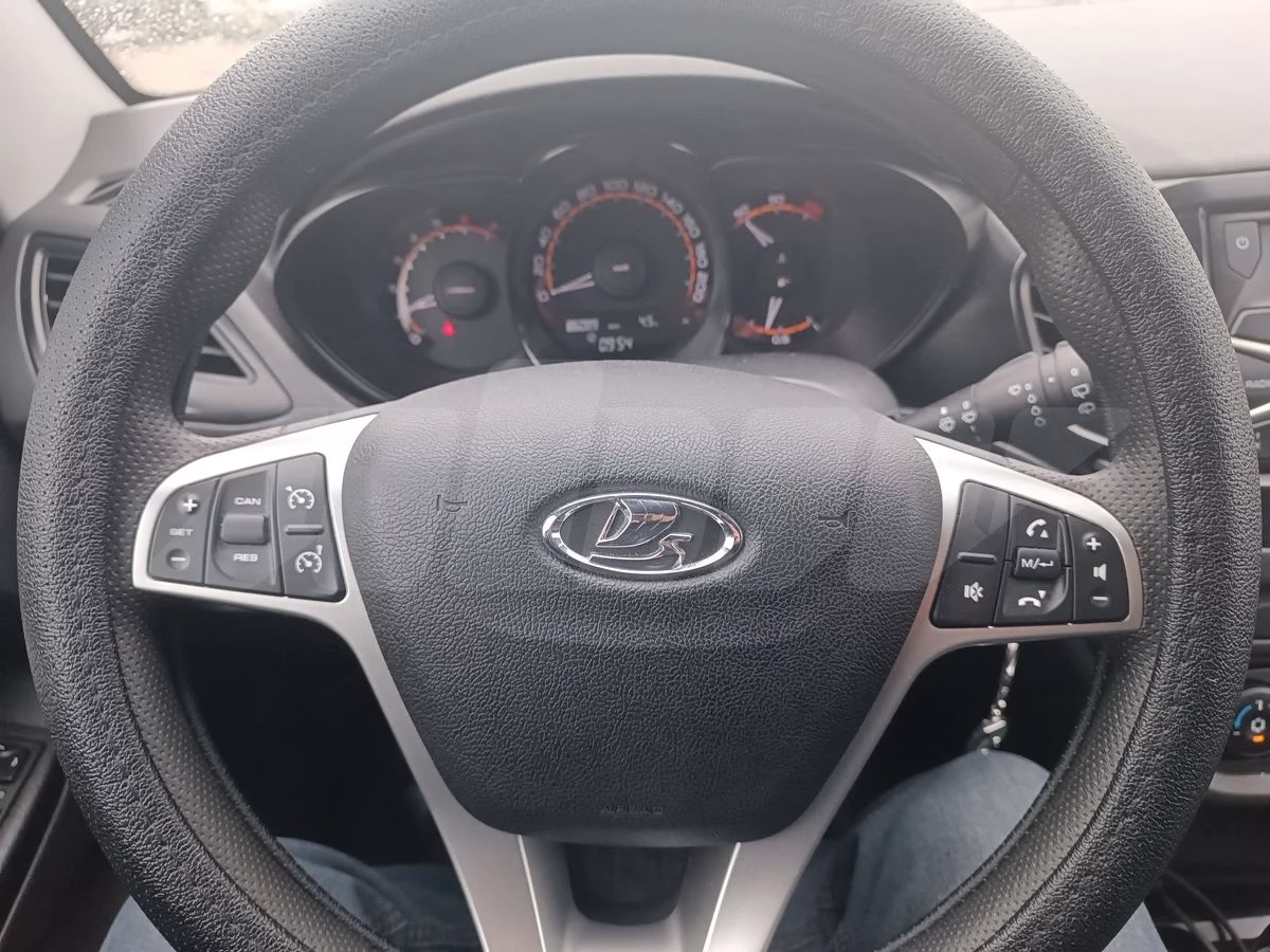 Lada Vesta
