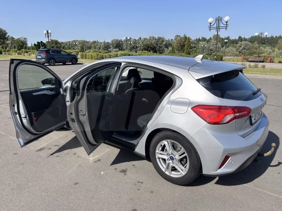 Ford Focus (16)