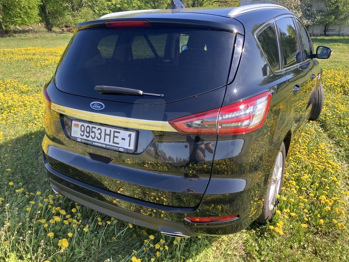 Ford S-Max