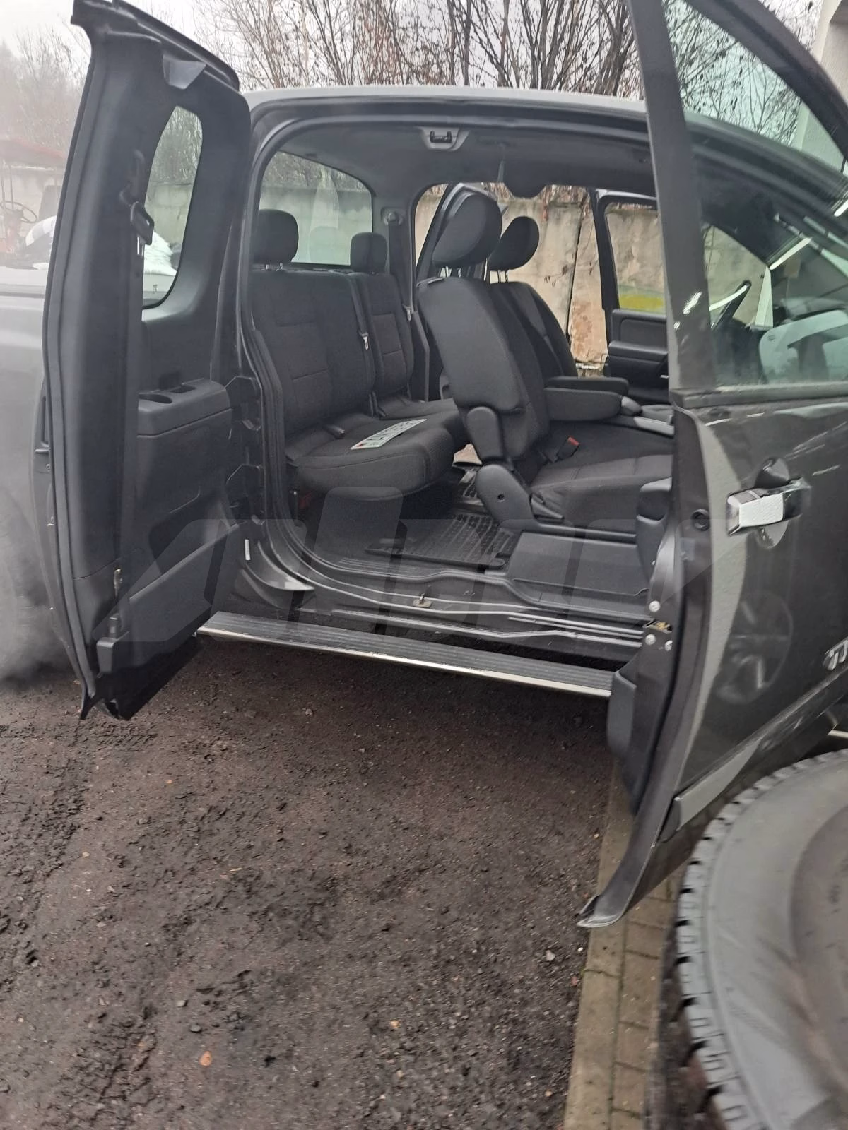 Nissan Titan