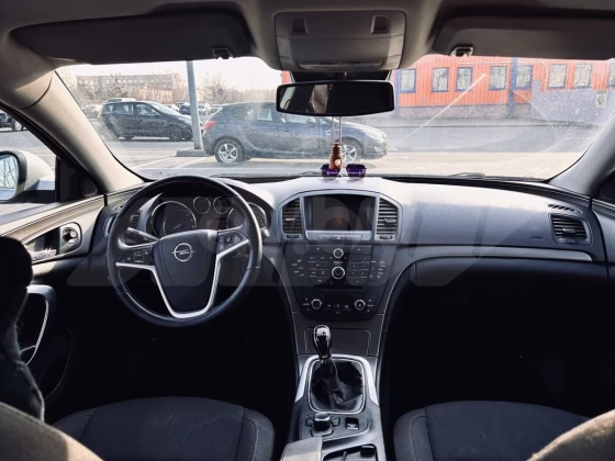 Opel Insignia (1)