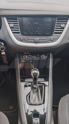 Opel Grandland X (7)