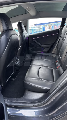 Tesla Model 3 (7)