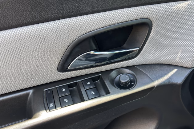 Chevrolet Cruze (19)