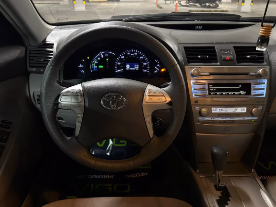 Toyota Camry (13)