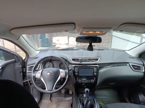 Nissan Qashqai (1)