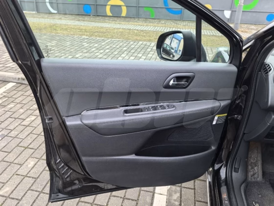 Peugeot 3008 (11)