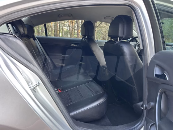 Opel Insignia (12)