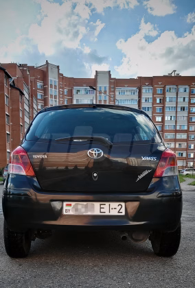 Toyota Yaris (4)