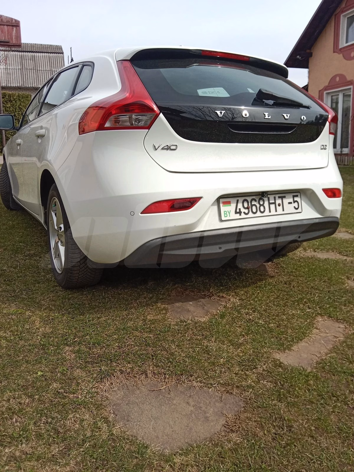 Volvo V40