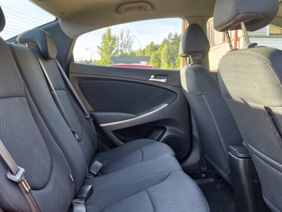 Hyundai Solaris / Accent (11)