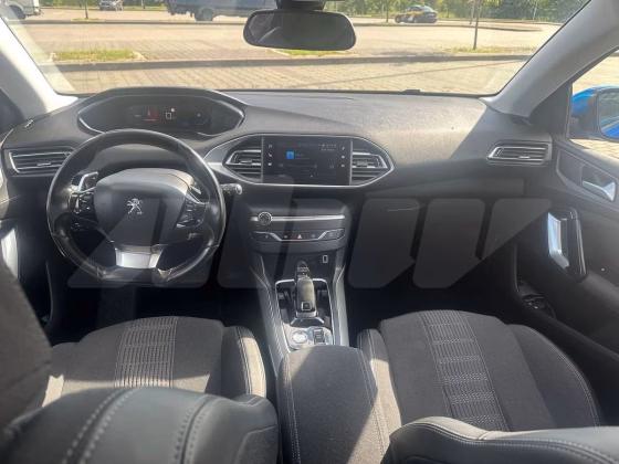 Peugeot 308 (11)