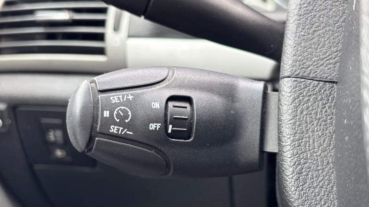 Peugeot 407 (17)