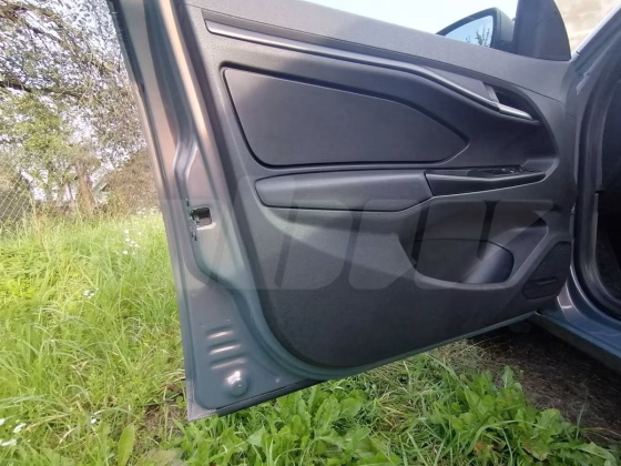 Lada Vesta (9)