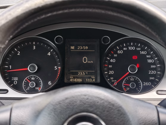 Volkswagen Passat (17)