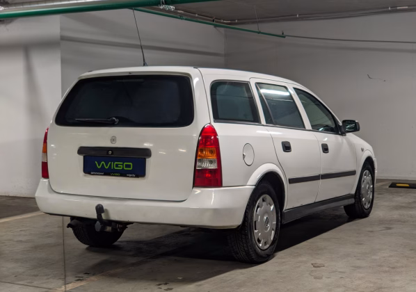 Opel Astra (6)