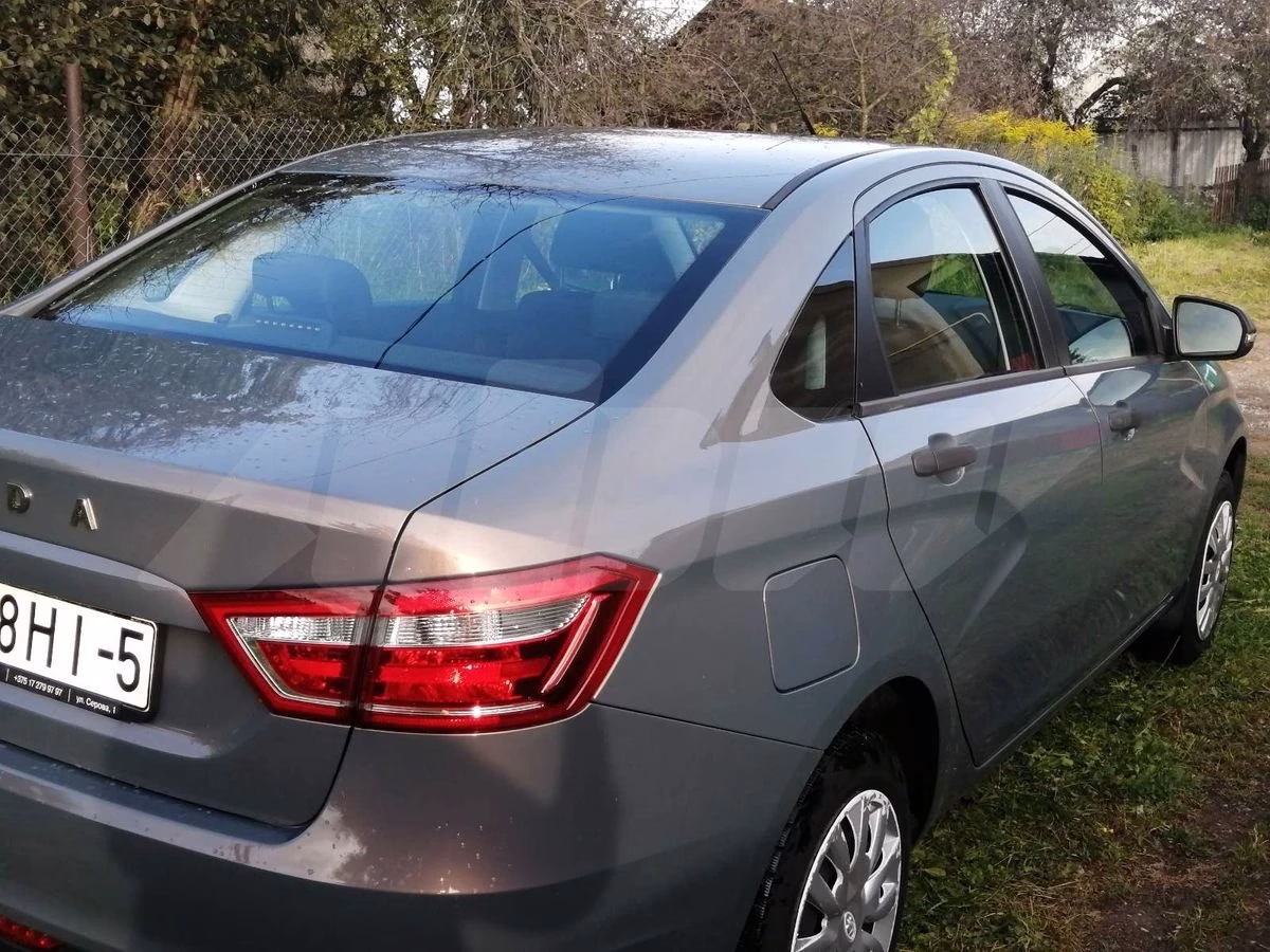 Lada Vesta