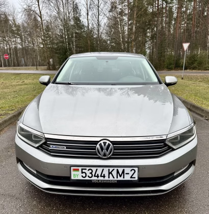 Volkswagen Passat (10)