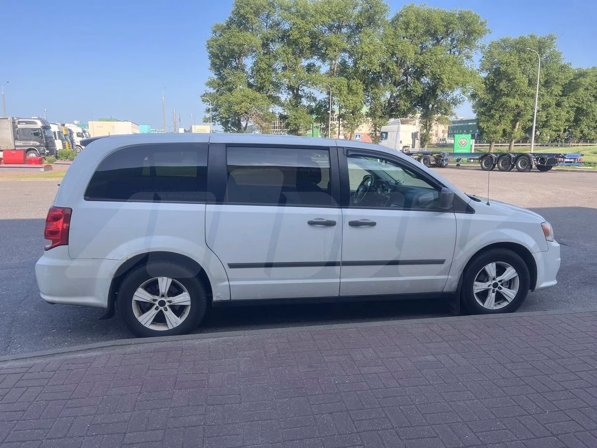 Dodge Caravan