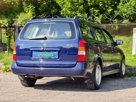 Opel Astra (6)