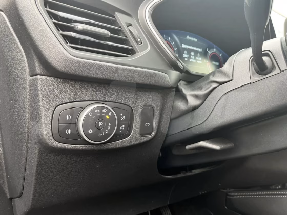 Ford Focus (12)