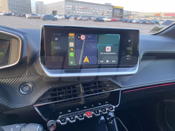 Peugeot 208 (15)