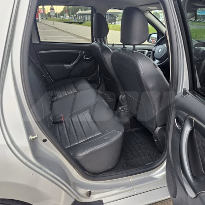 Dacia Duster (8)