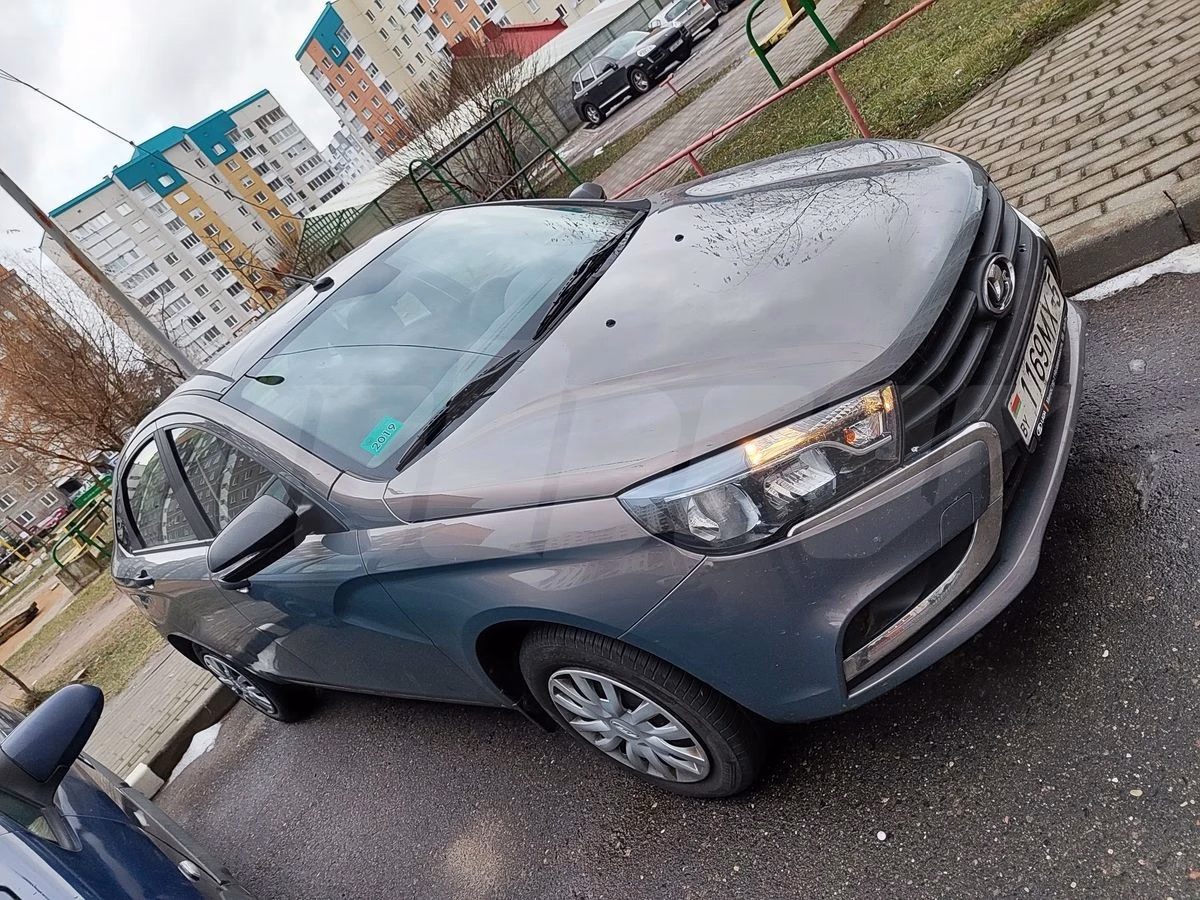 Lada Vesta