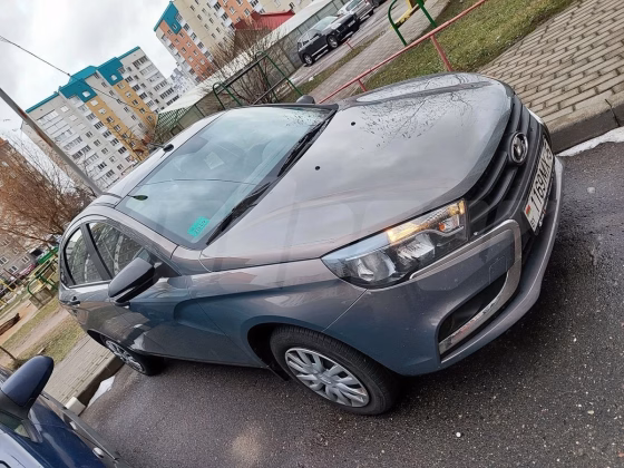 Lada Vesta (3)