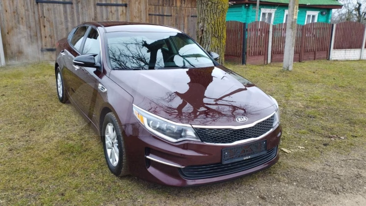 Kia Optima (16)