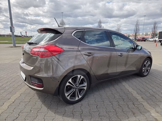 Kia Ceed (4)