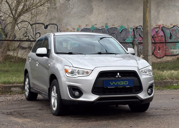 Mitsubishi ASX (1)