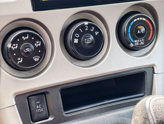 Pontiac Vibe (16)