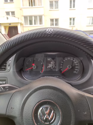 Volkswagen Polo (3)