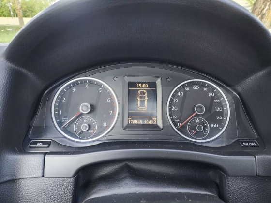 Volkswagen Tiguan (11)